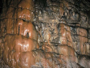 Tzanis Cave