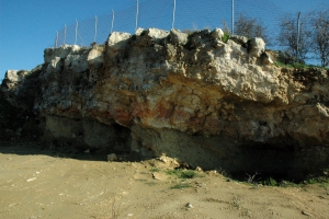 Arkalohori Cave