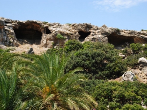Toplou Gorge
