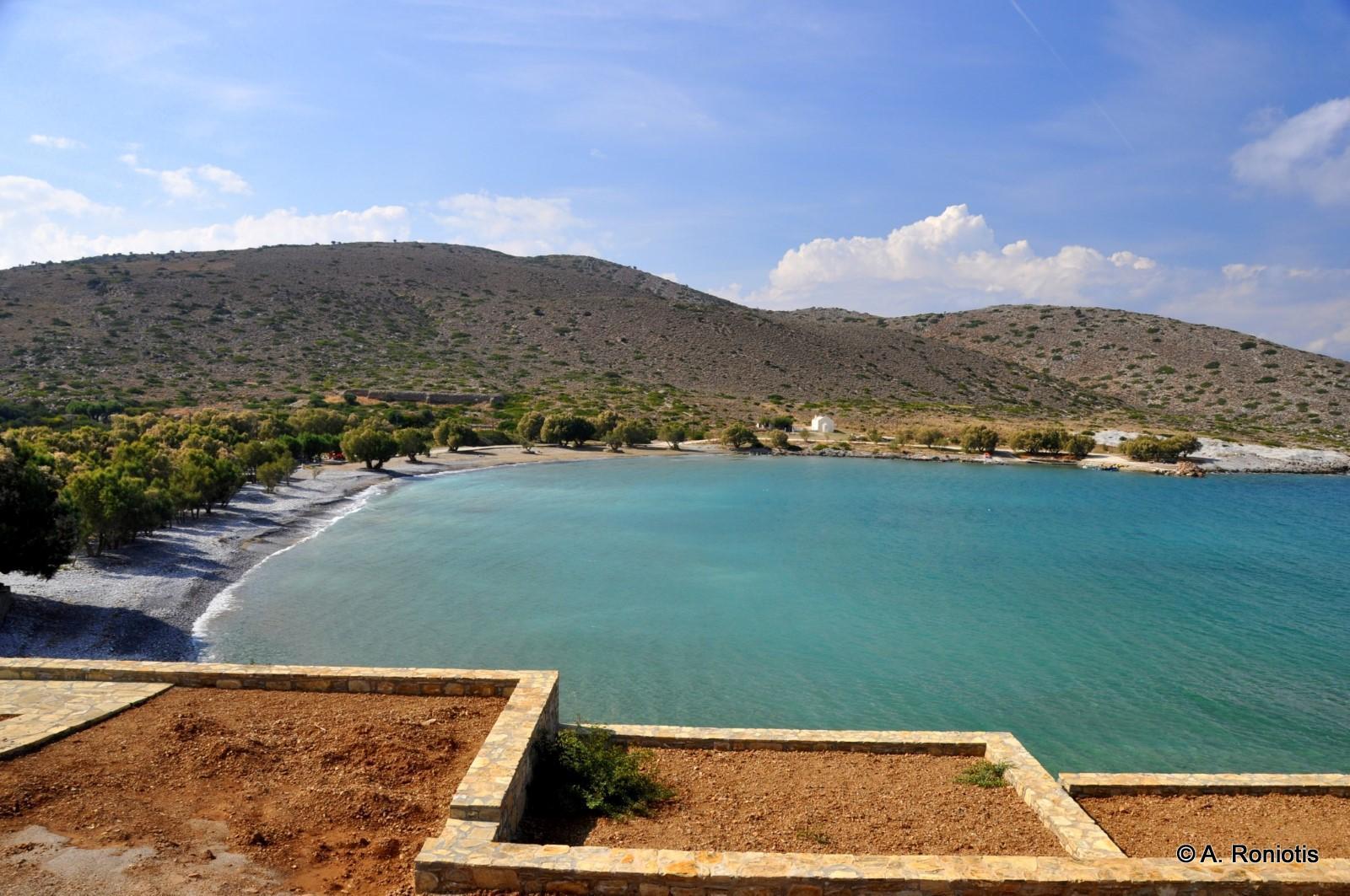 Tholos beach