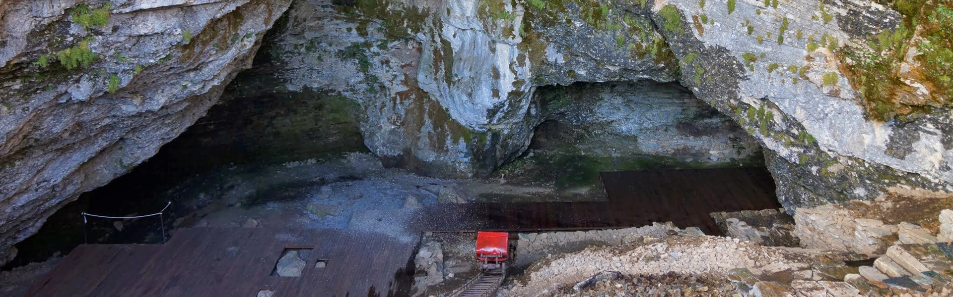 The sacred Cave of the Minoans at Nida Plateau; the Idaean Cave 