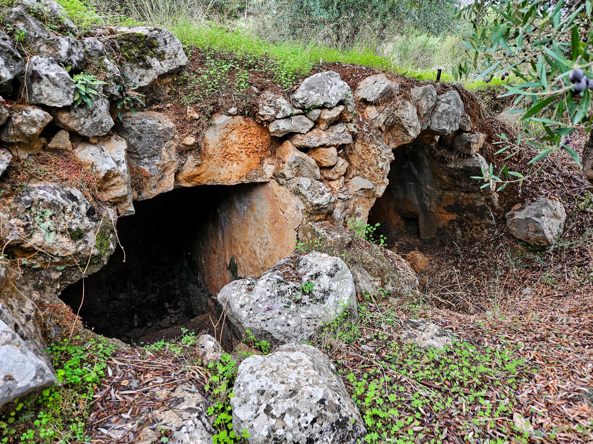 ⭐ Travel Guide for Island Crete ⛵, Greece - Ancient Axos
