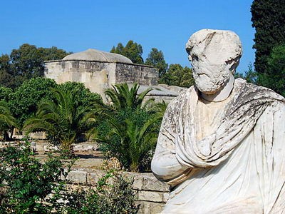 Roman Emperor Antoninus Pious statue Roman Emperor Antoninus Pious statue