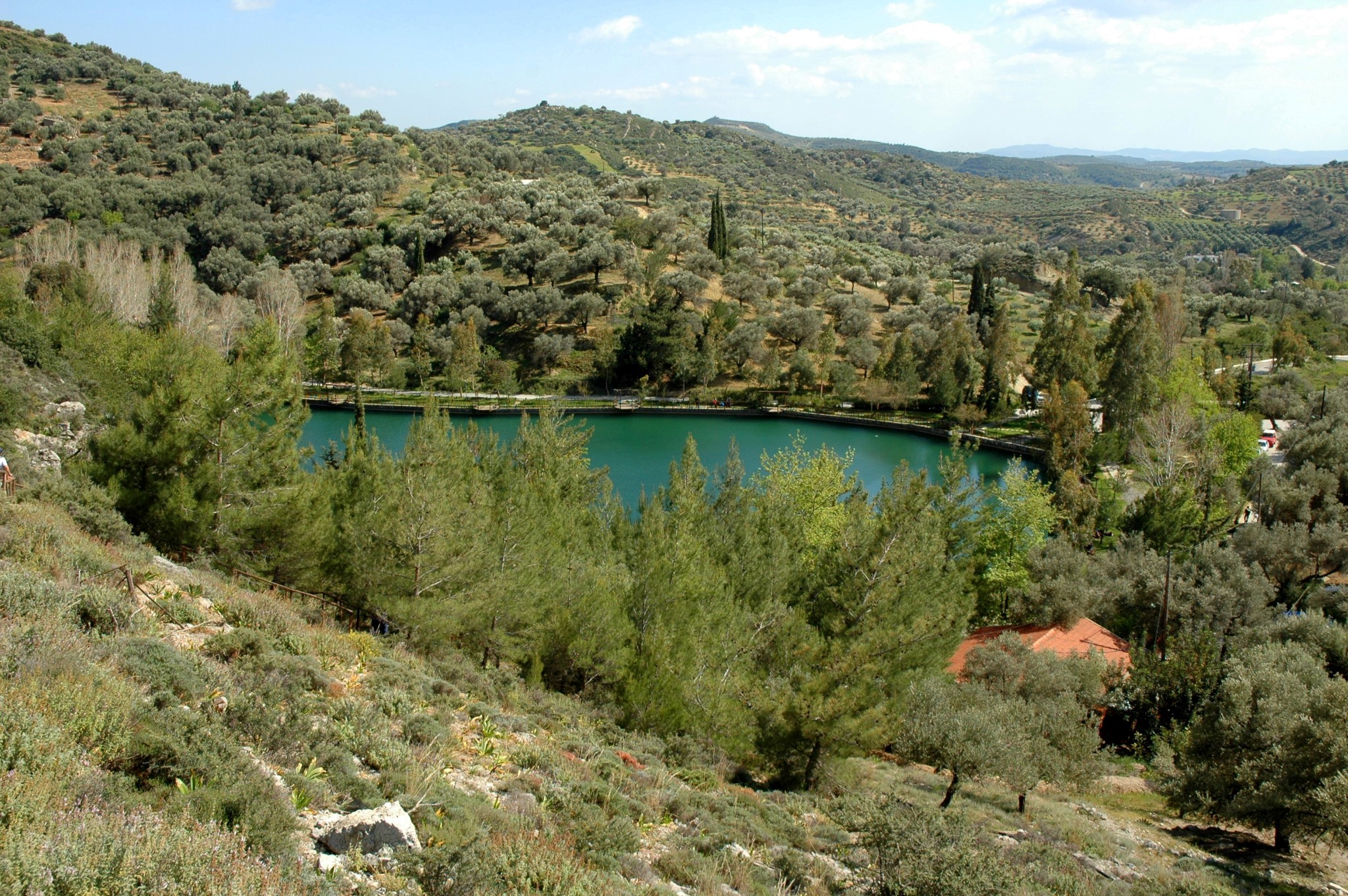 Votomos Lake, Zaros