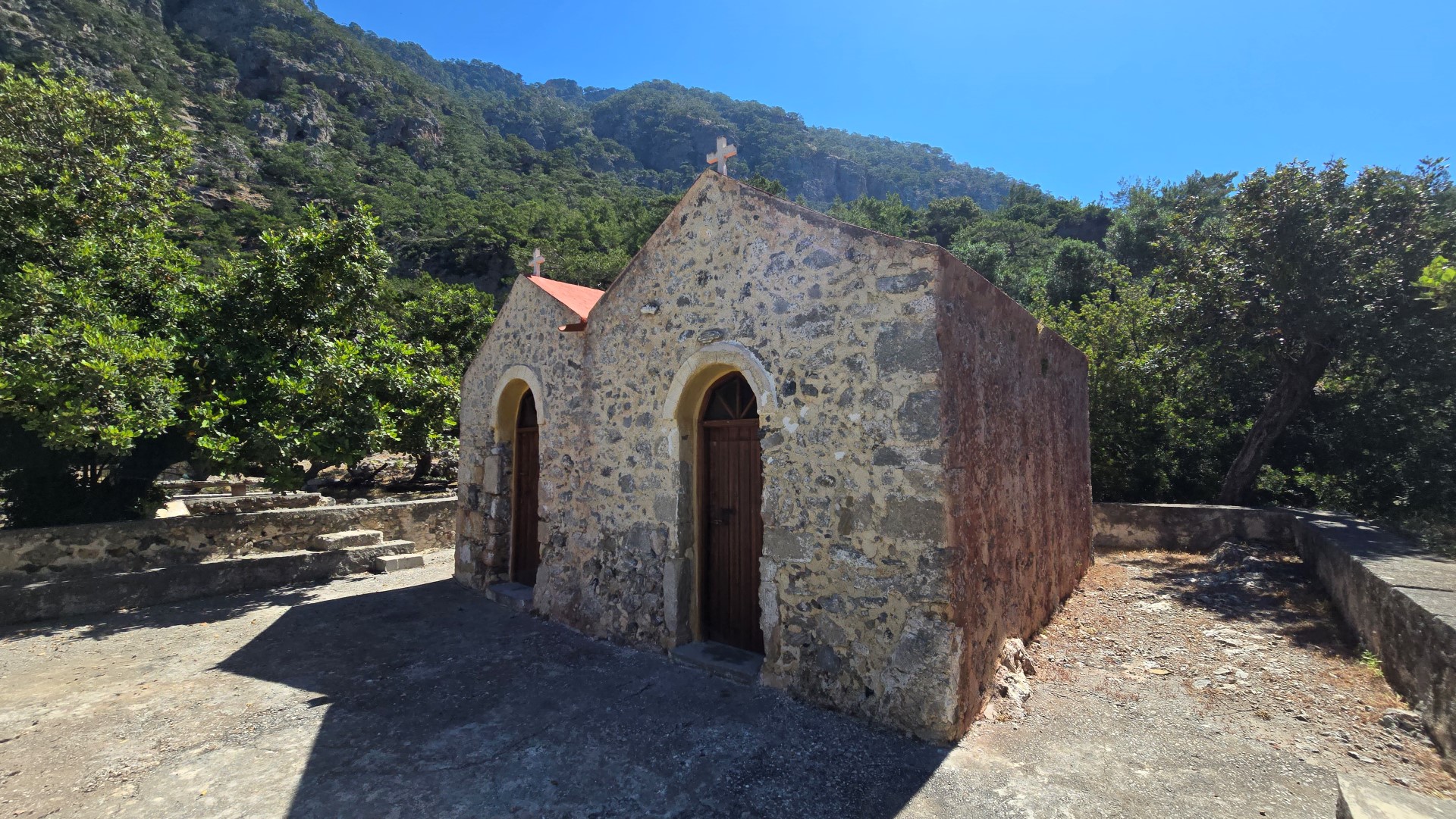 Ναός Αγίου Αντωνίου στη Σούγια