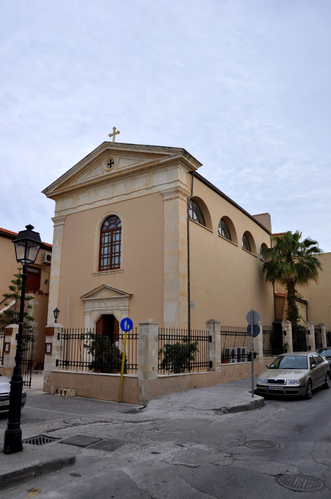 ⭐ Travel Guide for Island Crete ⛵, Greece - Catholic Church of Saint ...