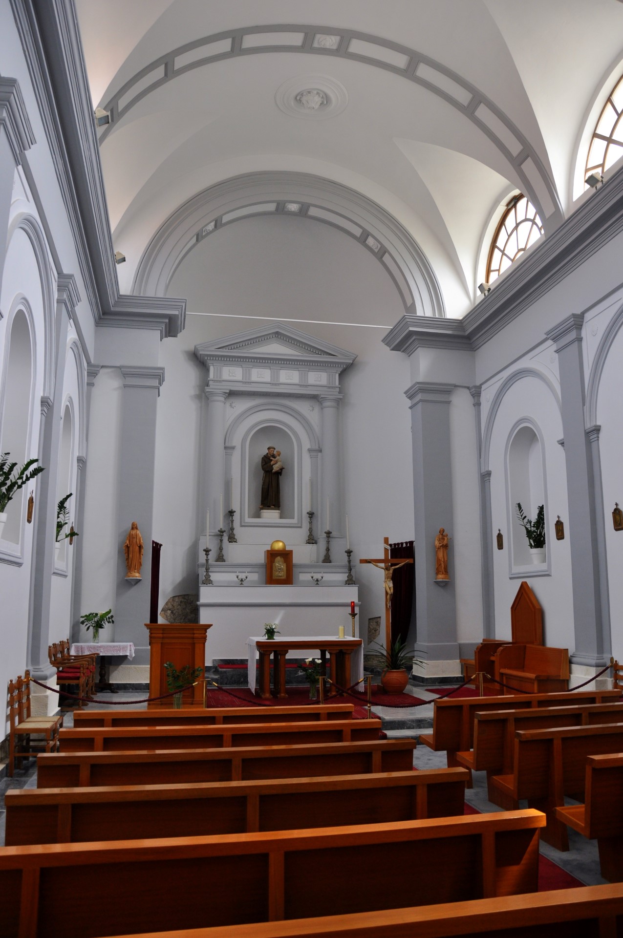 ⭐ Travel Guide for Island Crete ⛵, Greece - Catholic Church of Saint ...