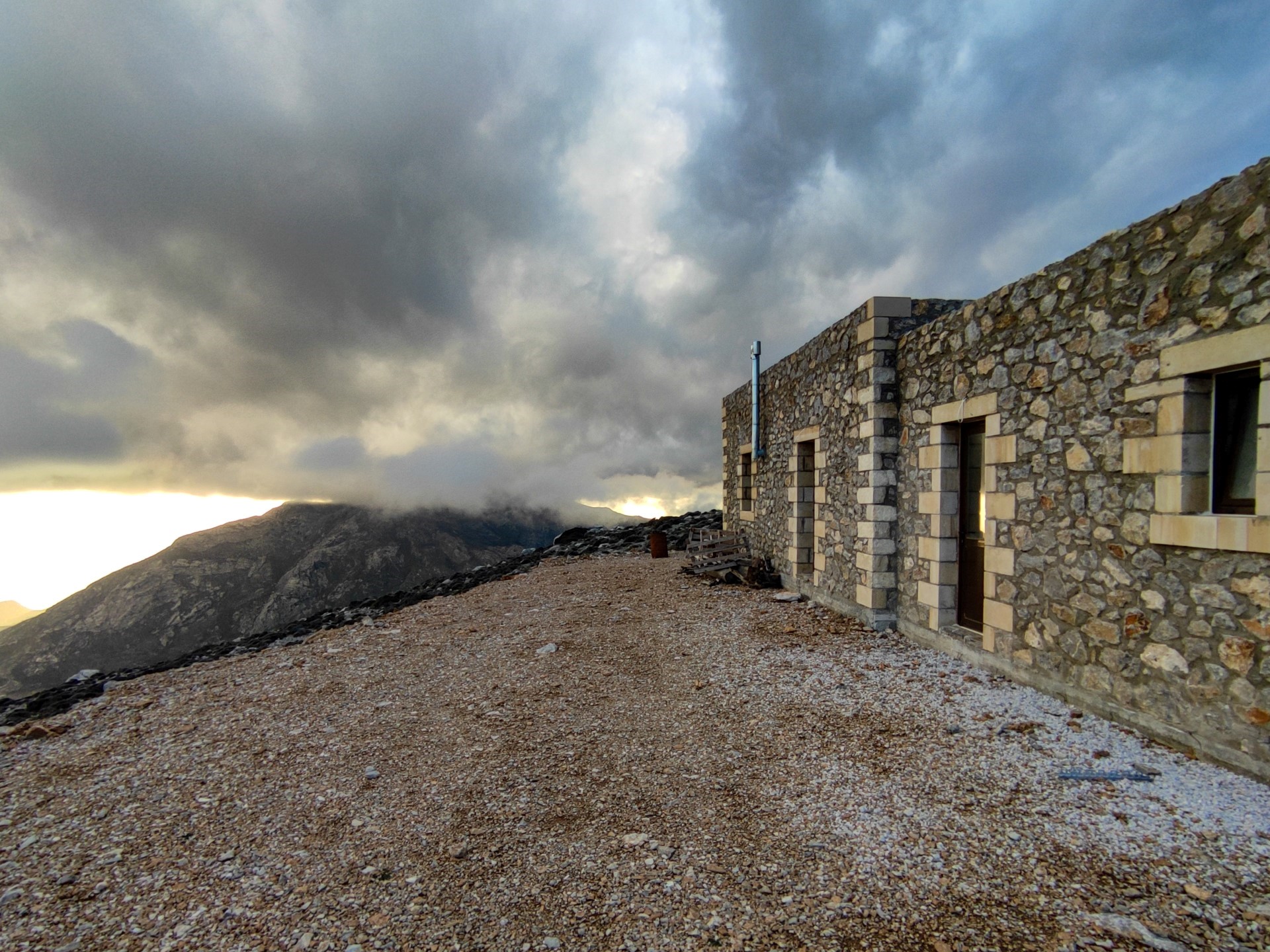 Travel Guide For Island Crete Greece Shelter Krya Vryssi At Kedros Travel Guide For Island Crete Greece Shelter Krya Vryssi At Kedros