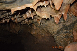 Katofygi Höhlen