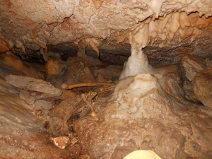 Пещера Като Перистерас