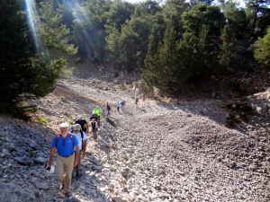 Wanderweg Agios Ioannis - Drakolaki Höhle