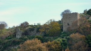 Крепость Монопари