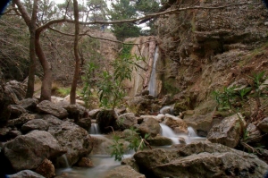 Selakano waterfall