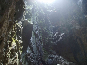Kinigotafkos Höhle