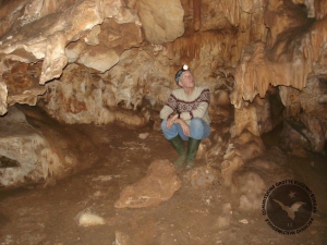 Пещера Эллиноспилиос